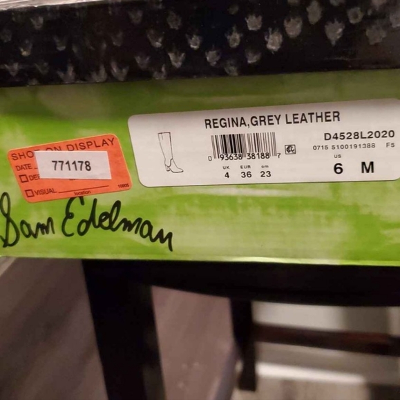 Sam Edelman Gray boots 6M - Picture 7 of 7